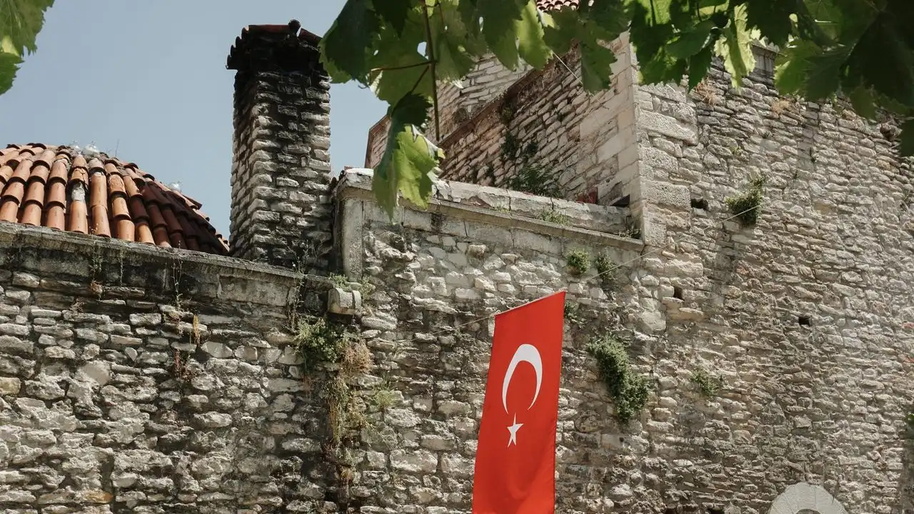Essential Turkish Survival Phrases For Navigating Istanbul