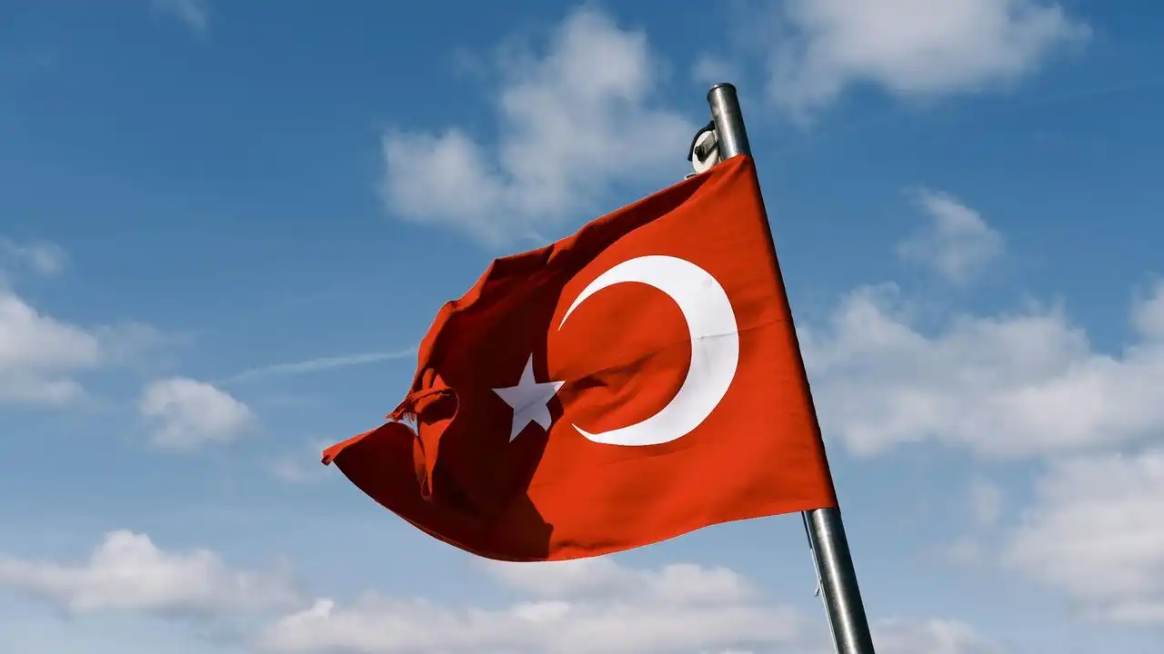 Understanding Turkish Agglutination: How To Build Long Words